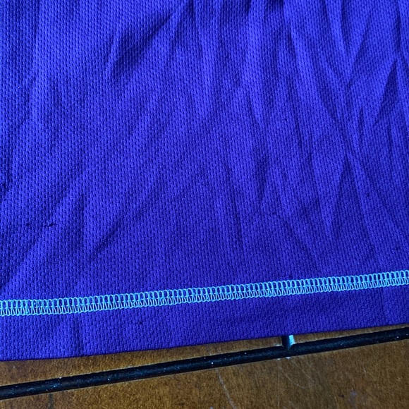 Athletech XL 14/16 shirt. Approx 24 inches long - Picture 9 of 12